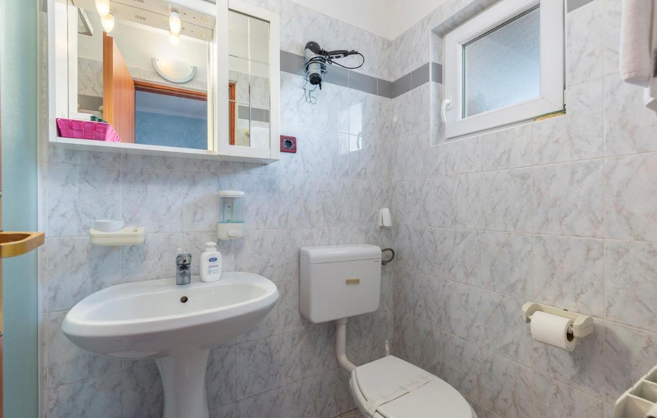 Apartments And Rooms Laura Pazin Luaran gambar