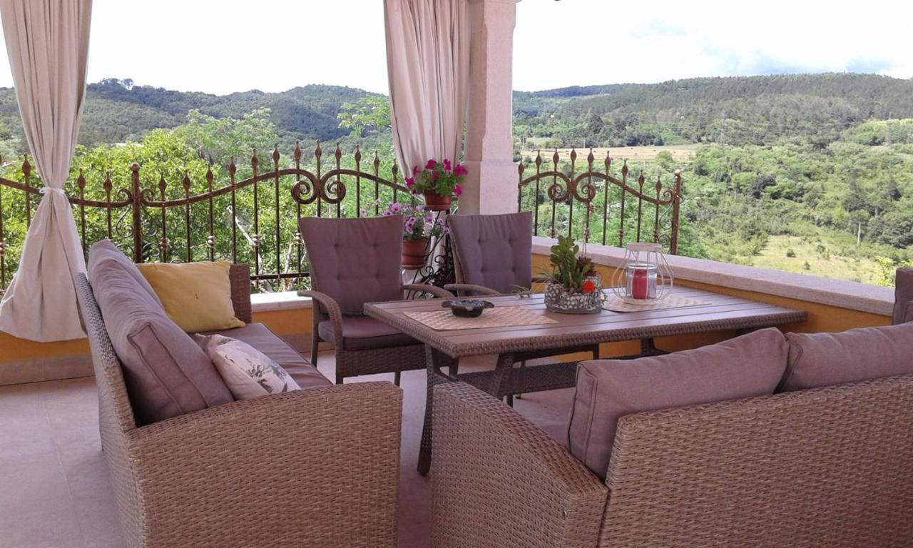 Apartments And Rooms Laura Pazin Luaran gambar