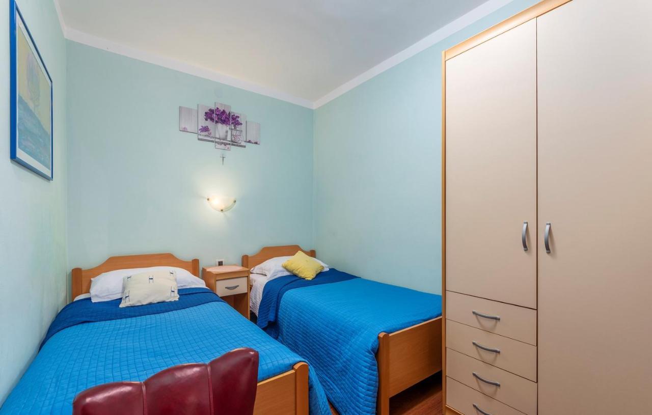 Apartments And Rooms Laura Pazin Luaran gambar